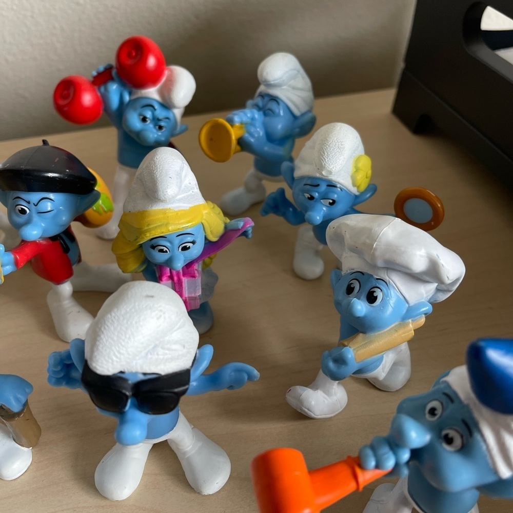 Smurf’s - Picture 8 of 11
